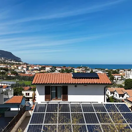 M390 - Marcelli, Deliziosa Villetta Vista Mare *
