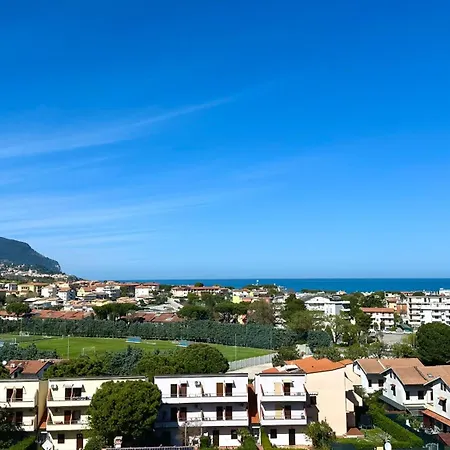 M390 - Marcelli, Deliziosa Villetta Vista Mare