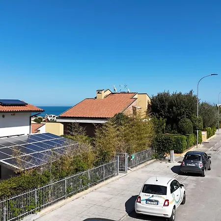 M390 - Marcelli, Deliziosa Villetta Vista Mare Apartment Marcelli